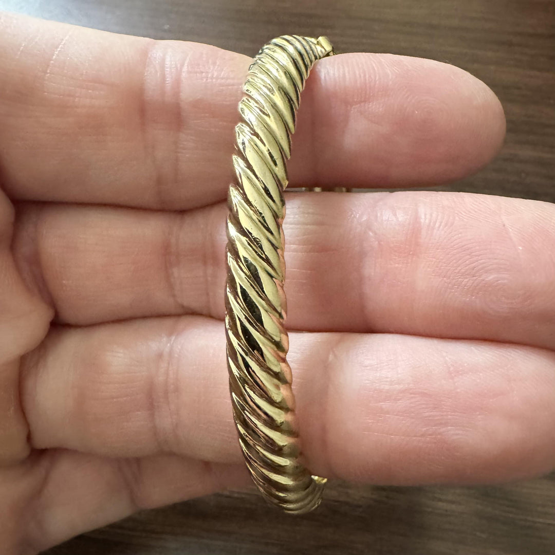 18k Yellow Gold 32.3g Solid Heavy 9mm Ribbed Spiral Bangle Bracelet 6.75"