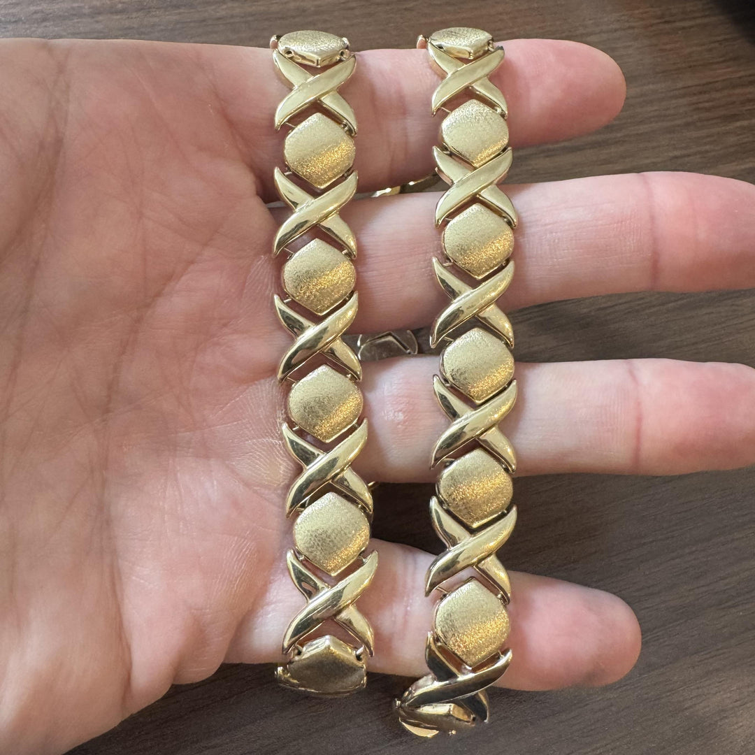 14k Yellow Gold 42.7g Heavy Thick Hugs and Kisses XO Link Necklace Italy 17"