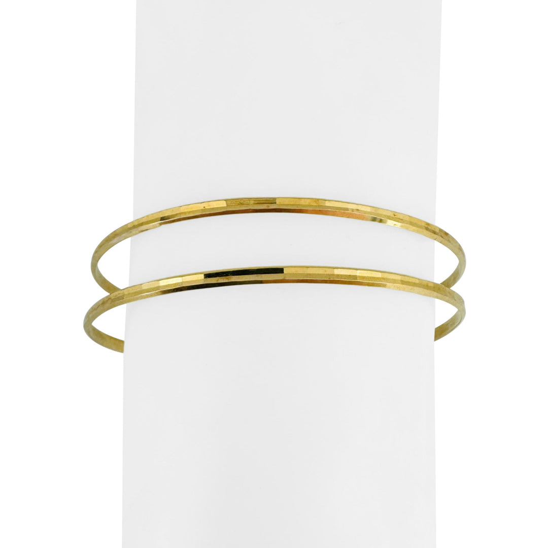 Pair of 18k Yellow Gold 10.6g Solid Beveled Edge Bangle Bracelets 7.5"