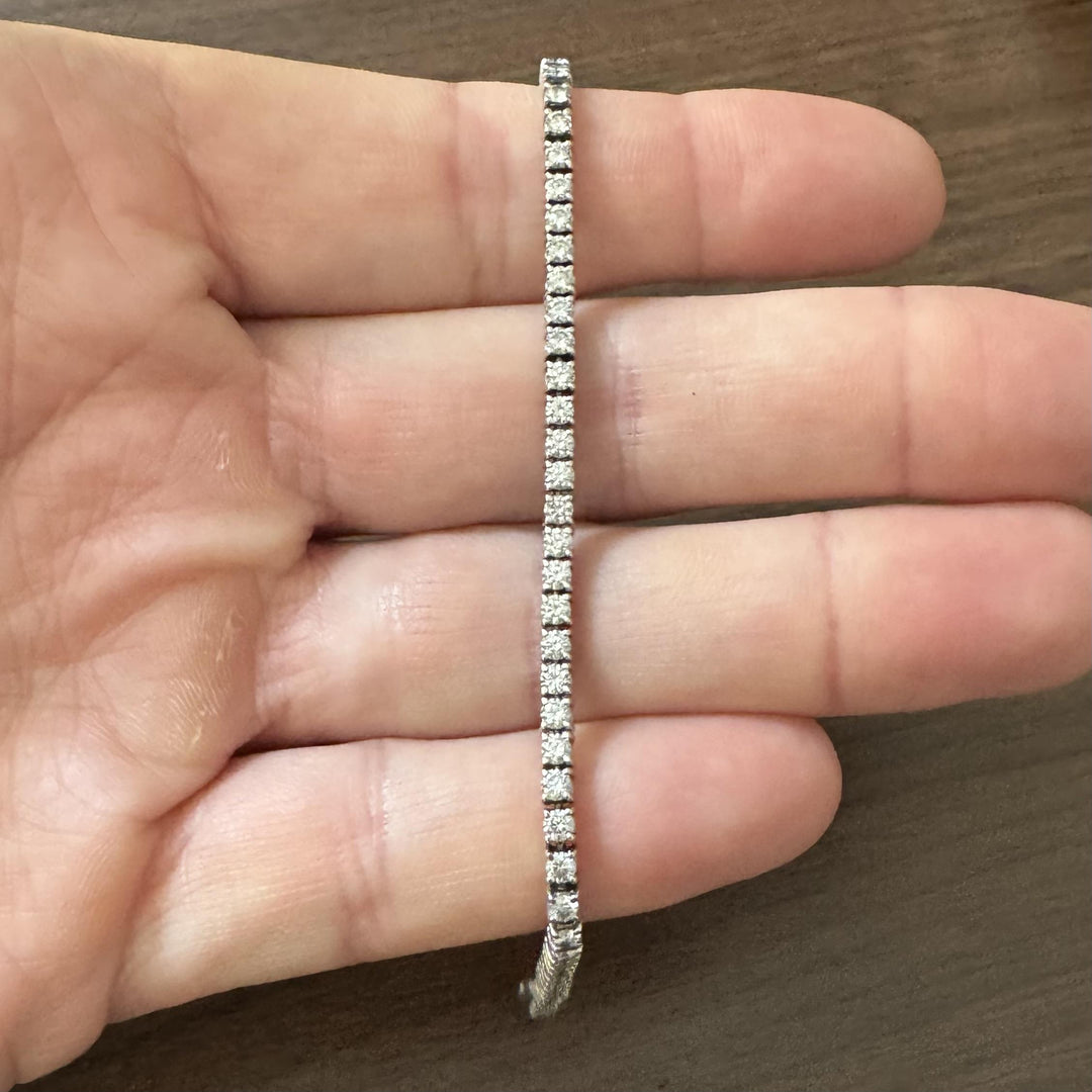 14k White Gold and 3.5cttw Diamond Vintage Tennis Bracelet Italy 6.75"