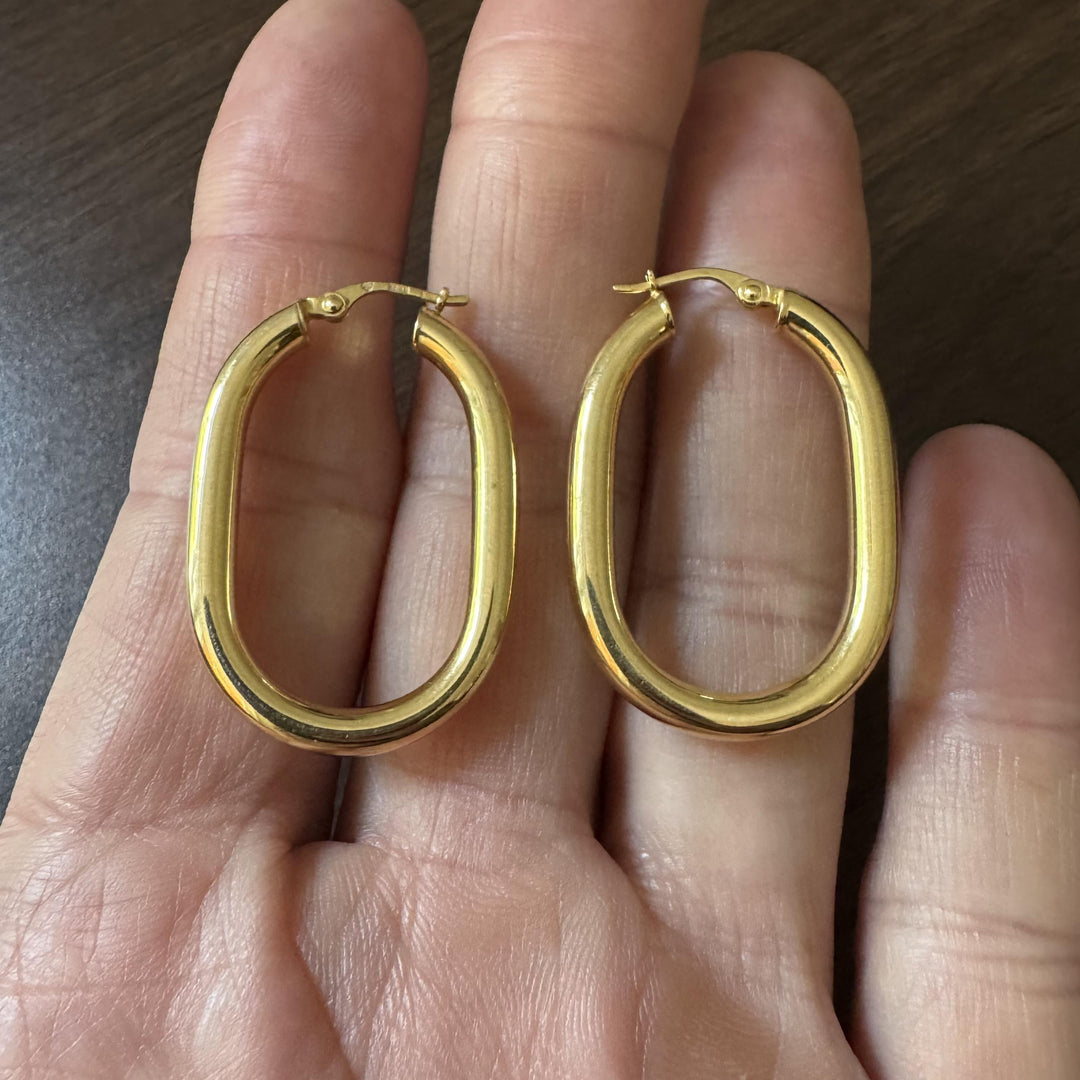14k Yellow Gold 4.4g Hollow Polished Oval Hoop Earrings Italy 1.5"