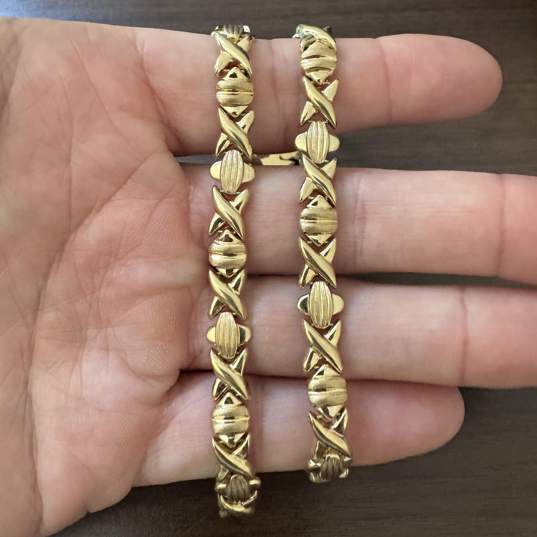 14k Yellow Gold 23.9g Ladies Hugs and Kisses XO Link Necklace 17"