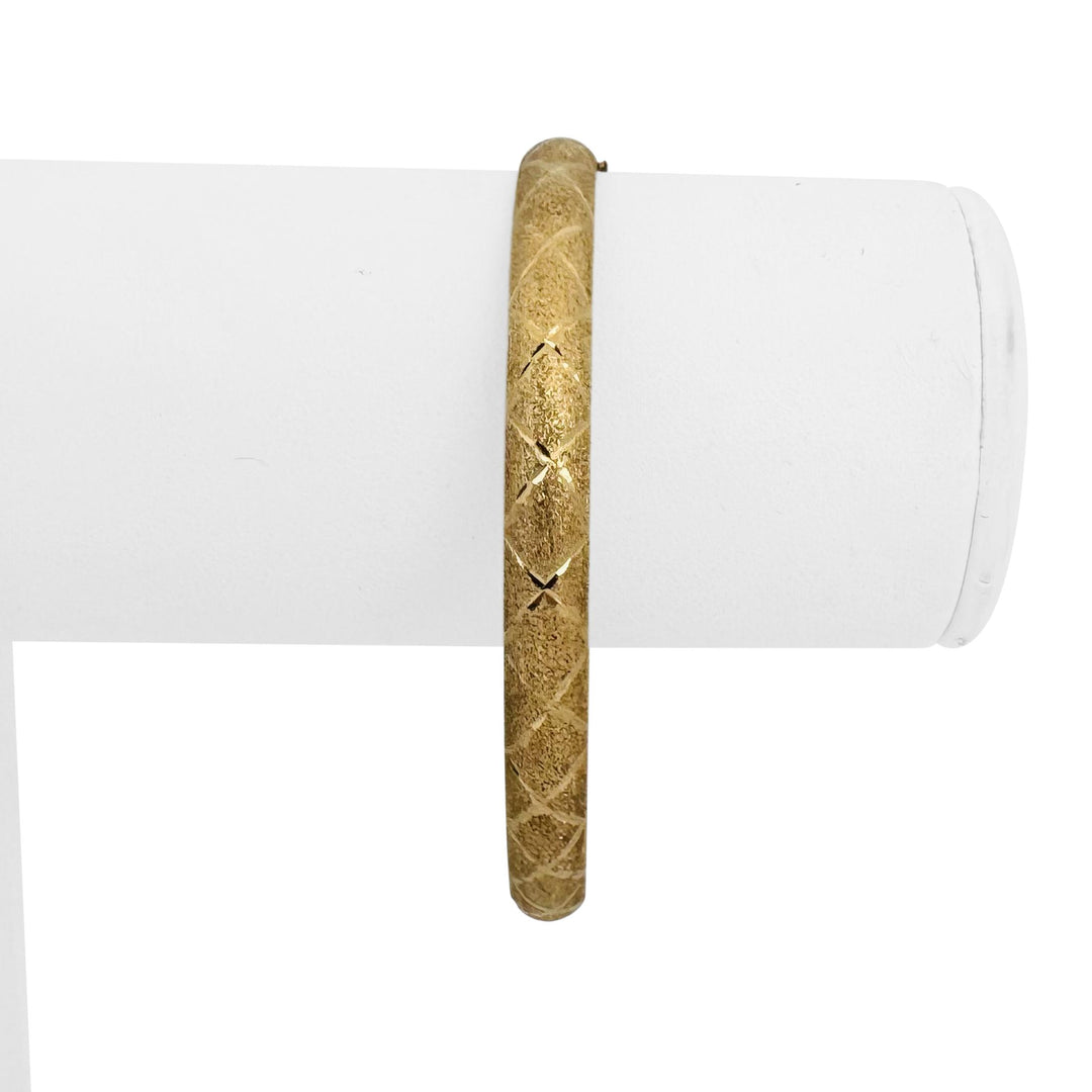 14k Yellow Gold 6.2g Ladies Textured 6mm Bangle Bracelet 7.25"