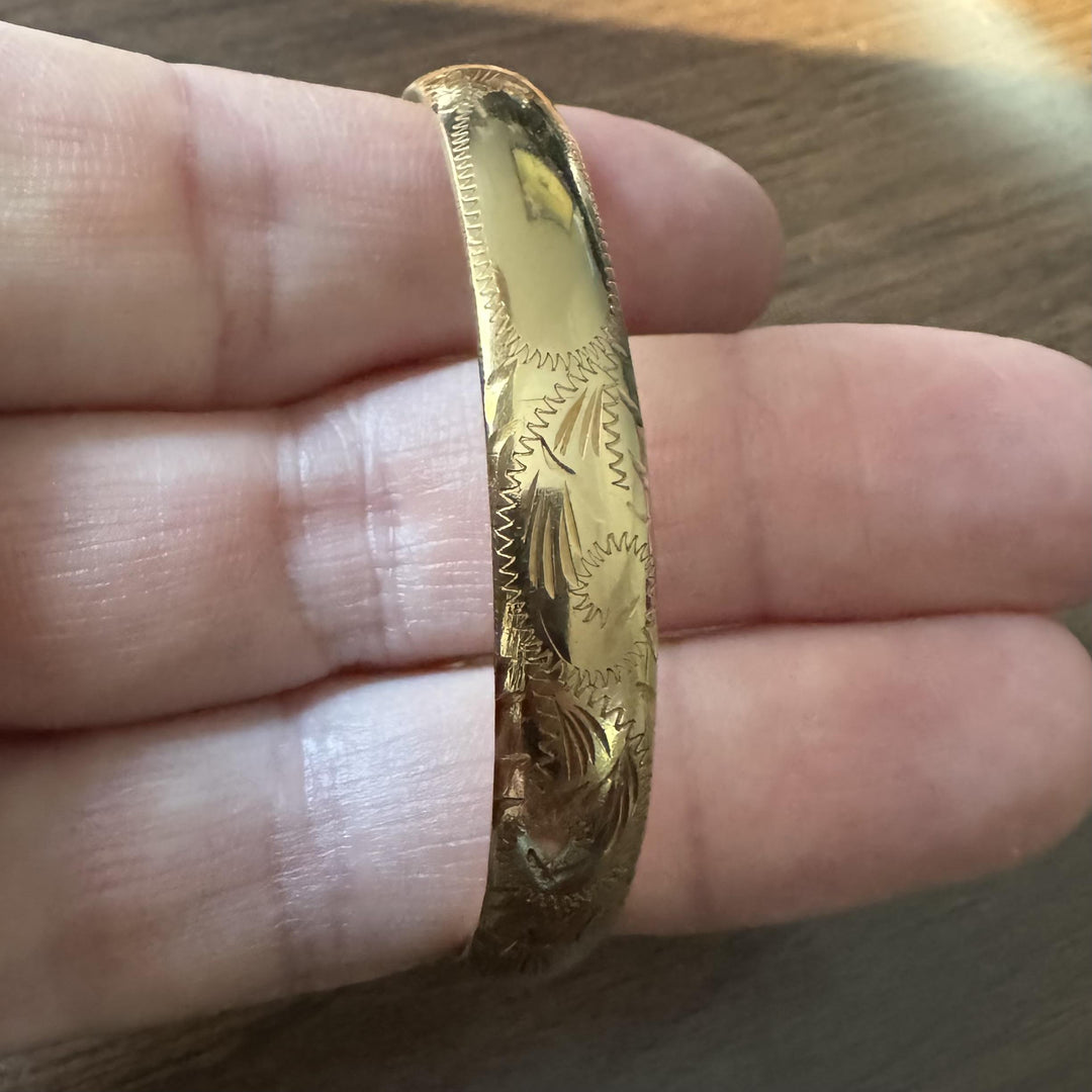 14k Yellow Gold 13.5g Vintage Ladies Polished Floral Bangle Bracelet 7"