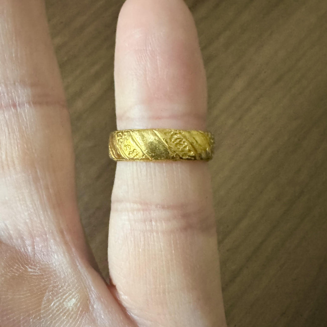 24k Pure Yellow Gold 7.5g Solid Heavy 5.5mm Band Ring Size 4.5