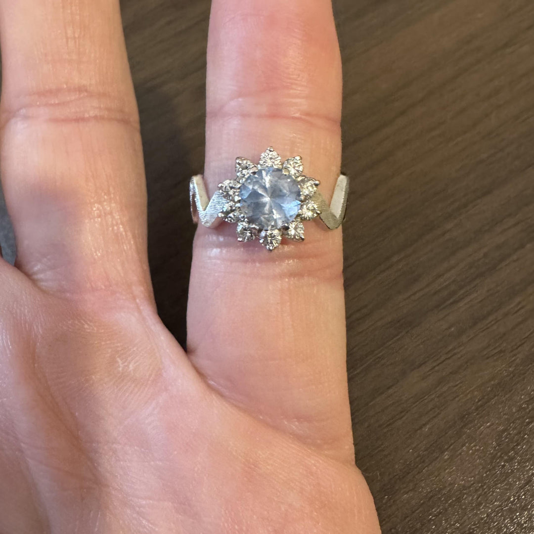14k White Gold Aquamarine and Diamond Halo Zig Zag Band Ring Size 5.5