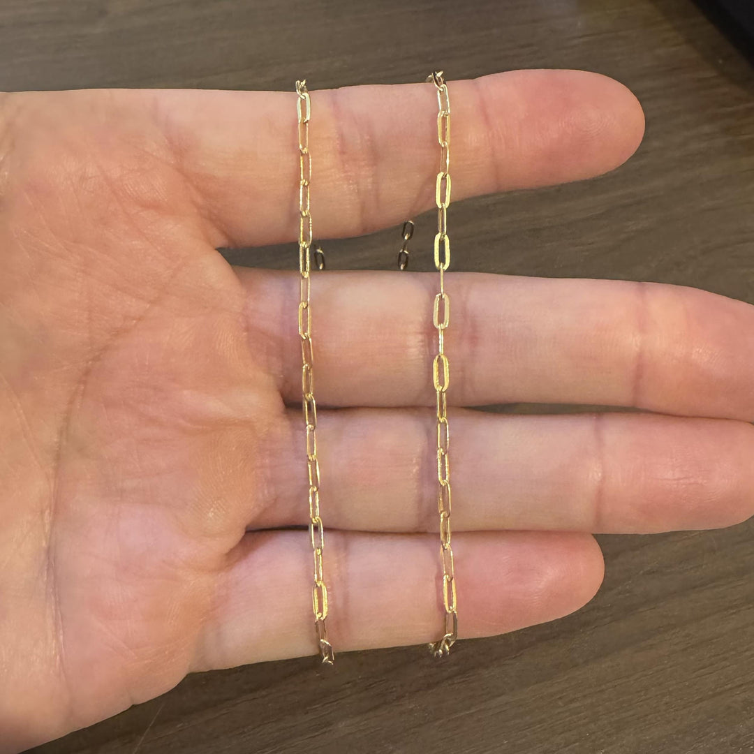 14k Yellow Gold 2.6g Hollow Very Light 3mm Paperclip Link Necklace Italy 22"