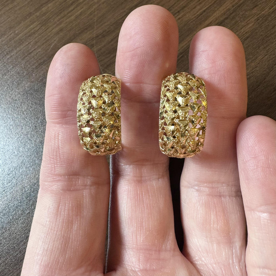 18k Yellow Gold 7.7g Solid Diamond Cut Hoop Huggie Earrings 1"