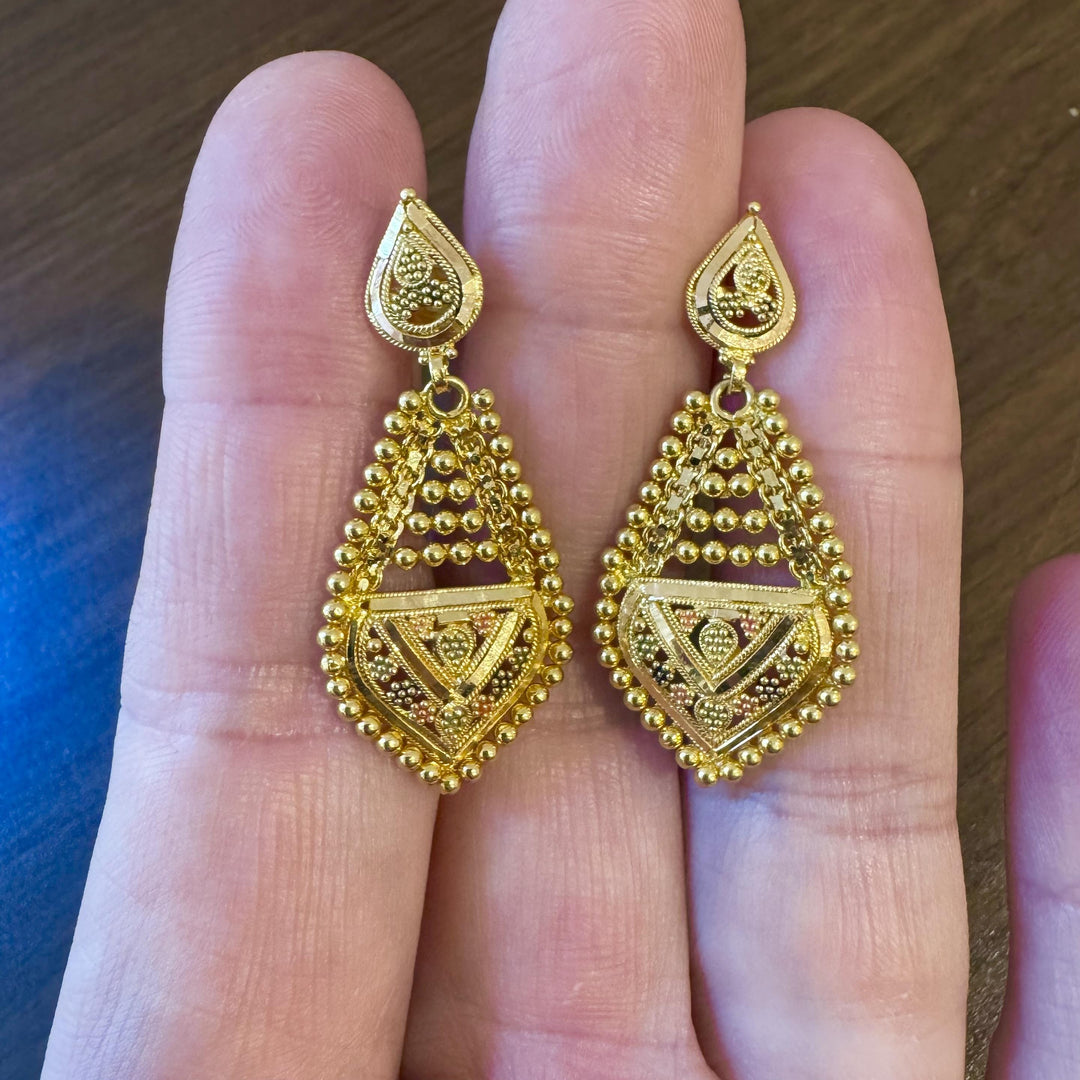 22k Yellow Gold 8.1g Beaded Drop Dangle Fancy Earrings 1.75"