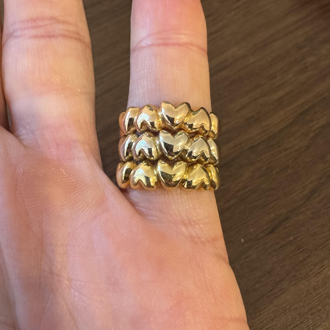 18k Yellow White and Rose Gold 9.4g Three Band Heart Ring Italy Size 7.5