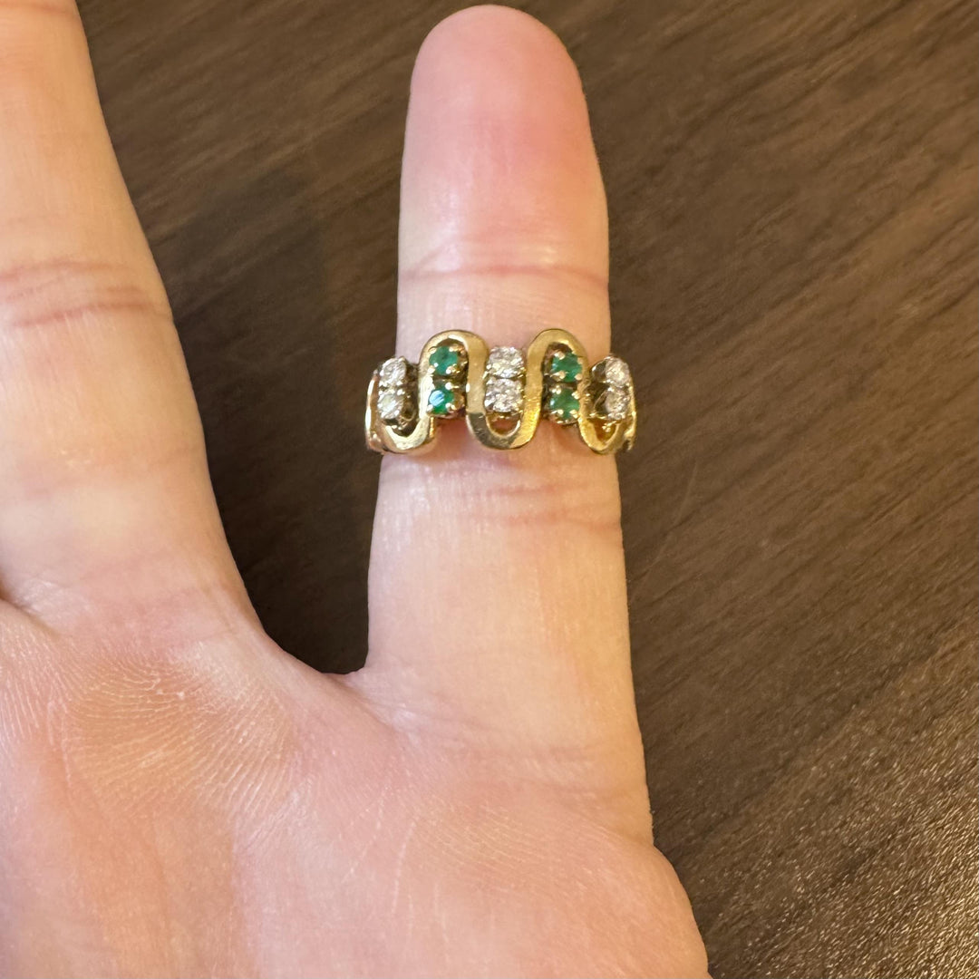 14k Yellow Gold Emerald and Diamond Curved Band Ring Size 6.75