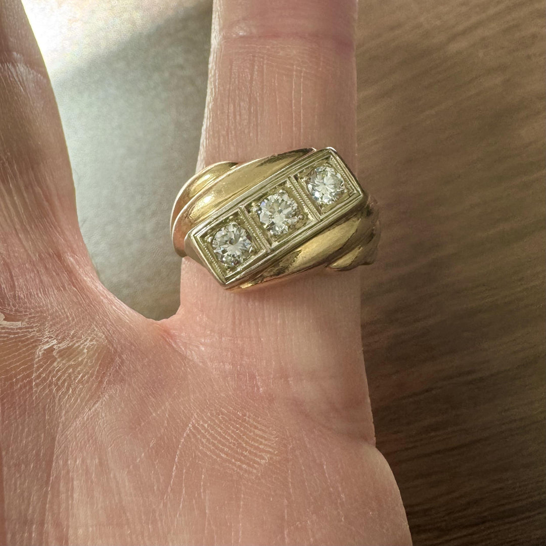 14k Yellow Gold and 0.75cttw Diamond Men's Vintage Ring Size 9.5
