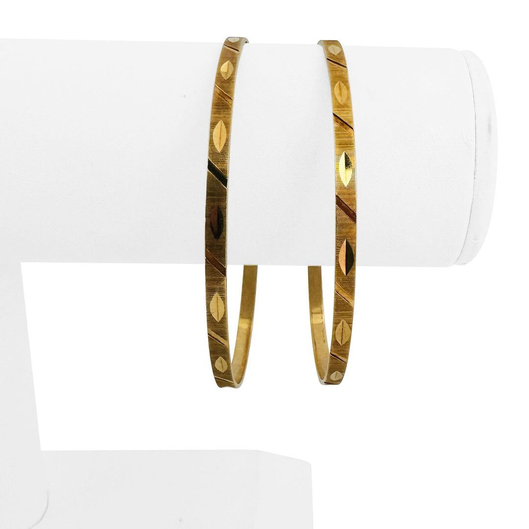 Pair of 18k Yellow Gold 17.4g Solid Vintage Diamond Cut Bangle Bracelets 7.75"