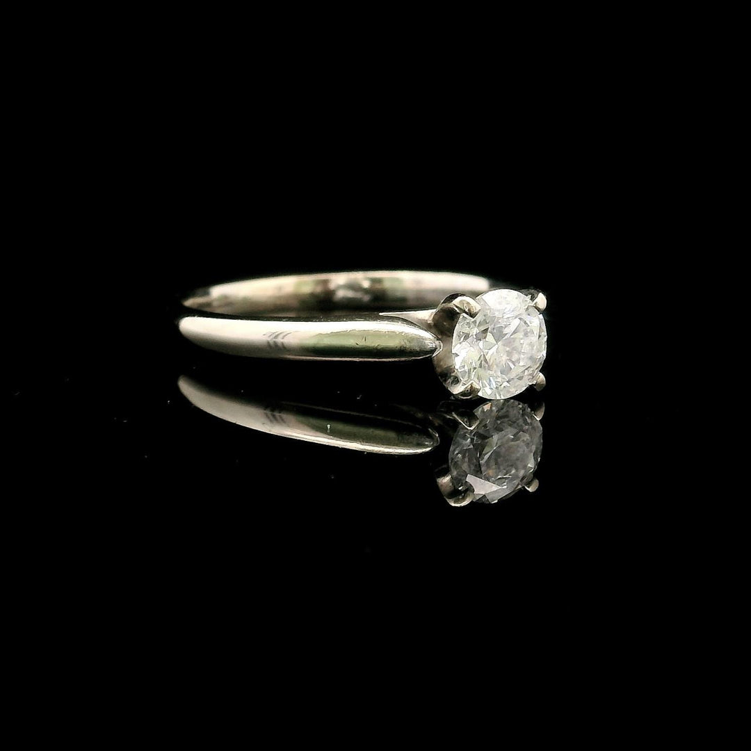 14k White Gold and 0.85ct Natural Diamond Solitaire Ring Size 9
