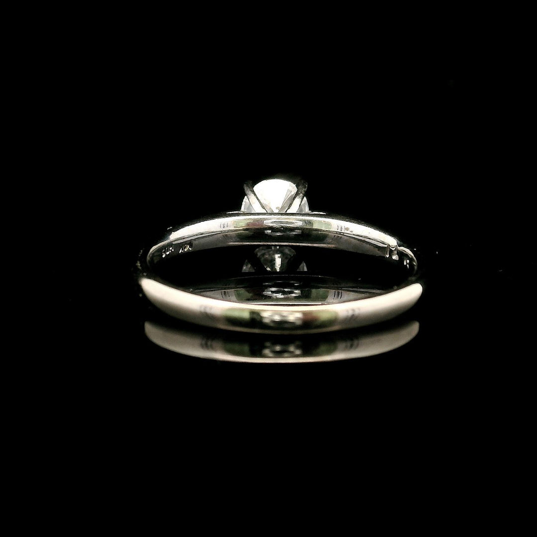 14k White Gold and 0.85ct Natural Diamond Solitaire Ring Size 9