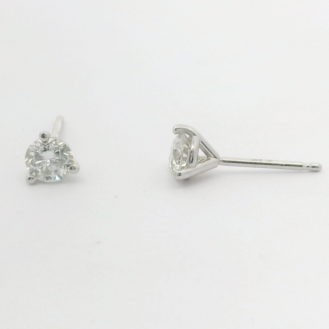 Brand New 5/8cttw Round Brilliant Diamond Stud Earrings 14k White Gold