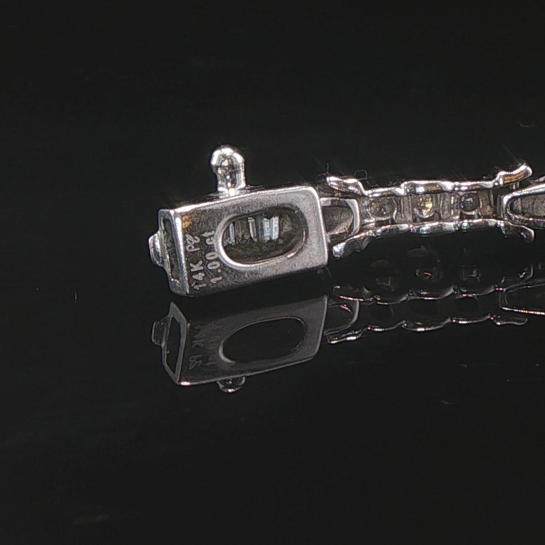 14k White Gold and 1cttw Round and Baguette Diamond Link Bracelet 7"