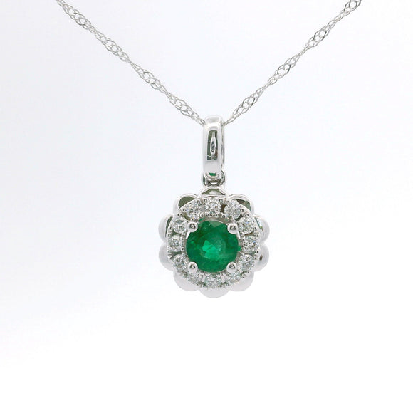 Brand New 14k White Gold Emerald and Diamond Halo Pendant Necklace 18