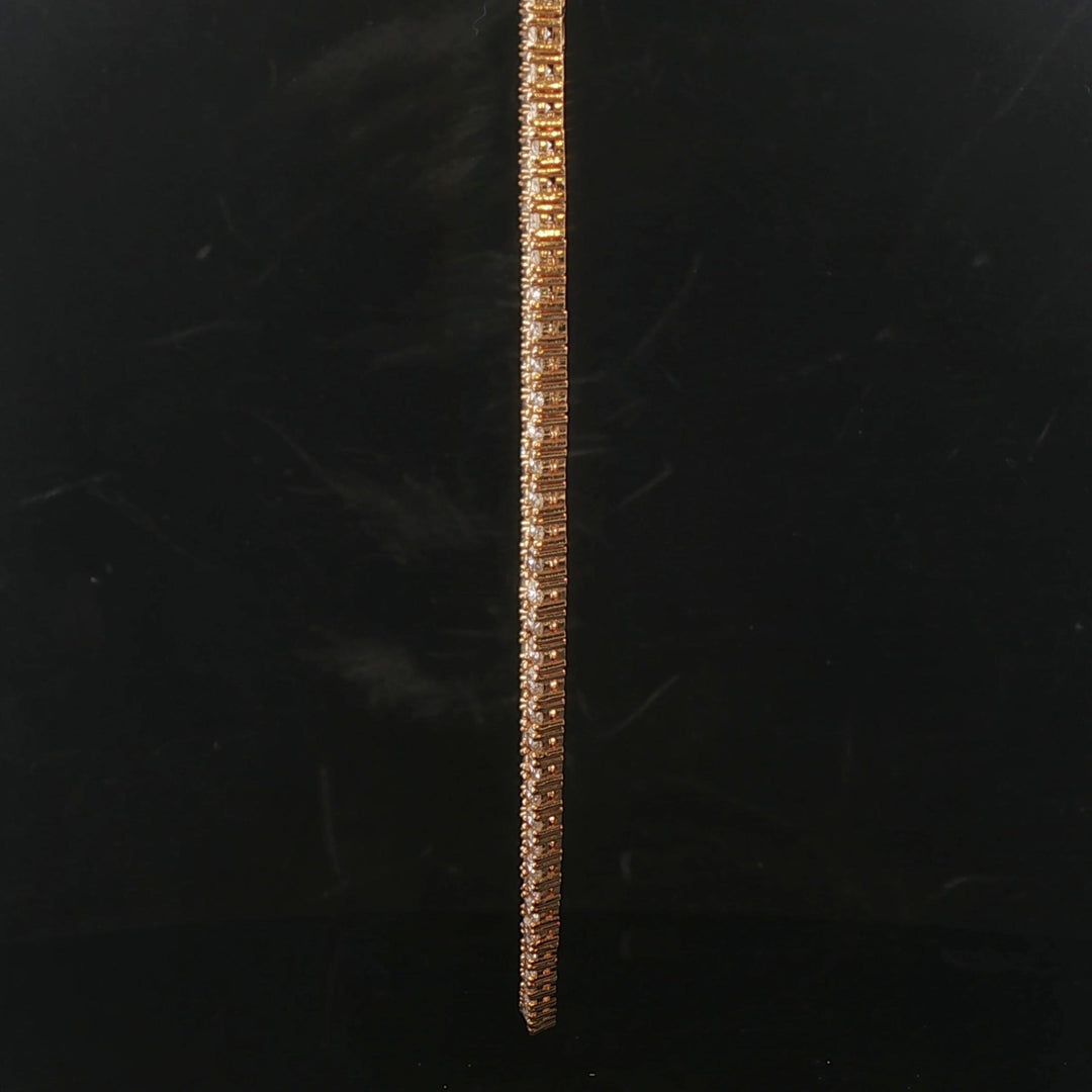 Brand New 7cttw Natural Diamond Tennis Necklace in 14k Yellow Gold