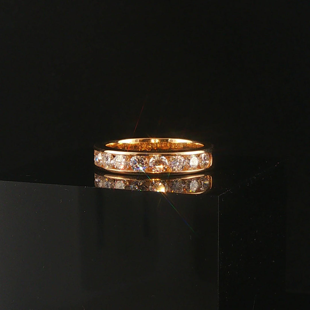 14k Yellow Gold and 1cttw Diamond Solid 4mm Half Eternity Band Ring Size 6