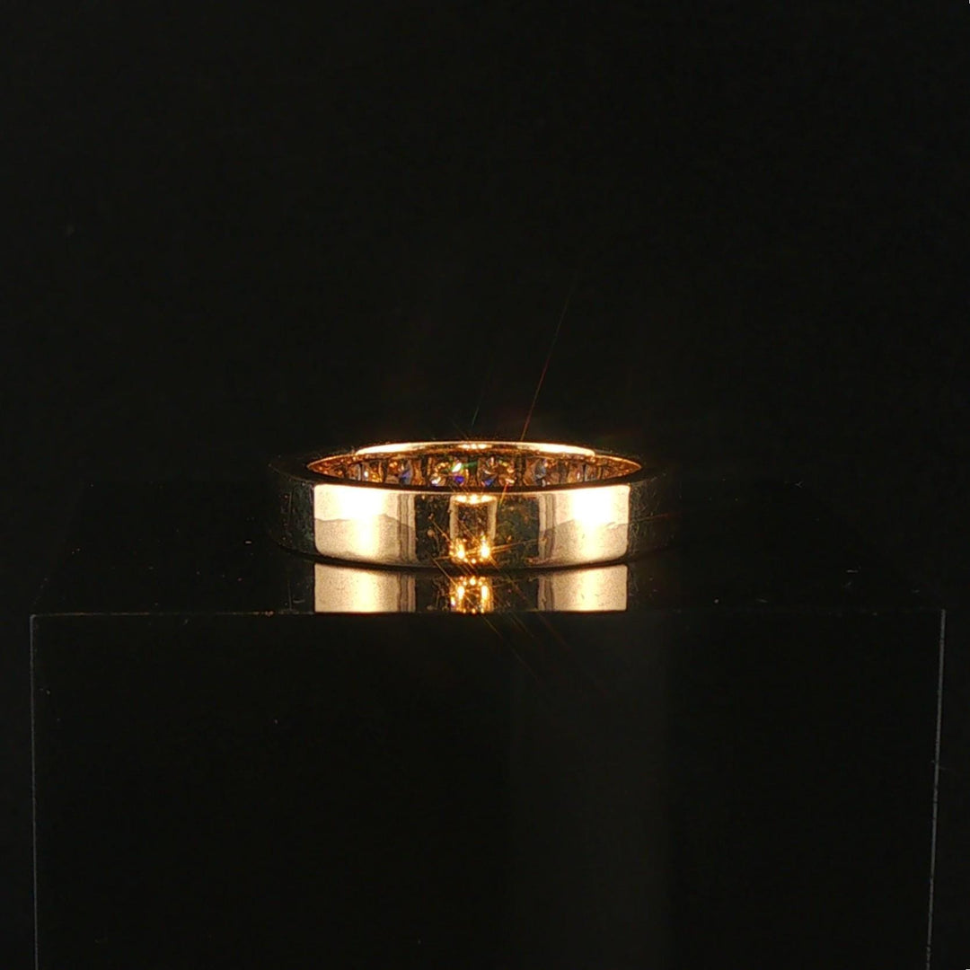 14k Yellow Gold and 1cttw Diamond Solid 4mm Half Eternity Band Ring Size 6