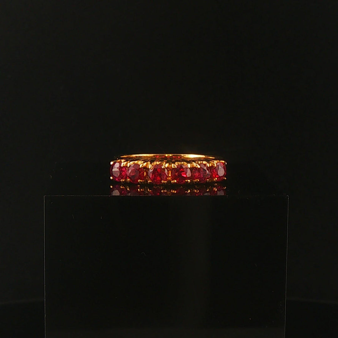18k Yellow Gold and 1cttw Round Vintage Ladies Band Ring Size 8.25
