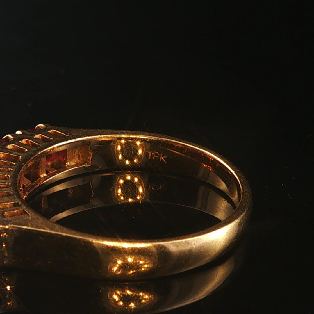 18k Yellow Gold and 1cttw Round Vintage Ladies Band Ring Size 8.25