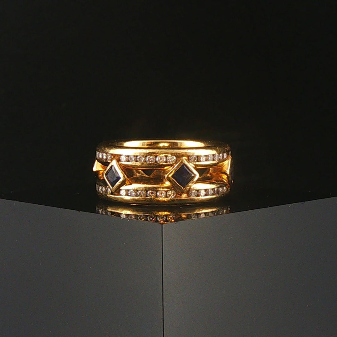 18k Yellow Gold Blue Sapphire and 0.75cttw Diamond Vintage Band Ring Size 6