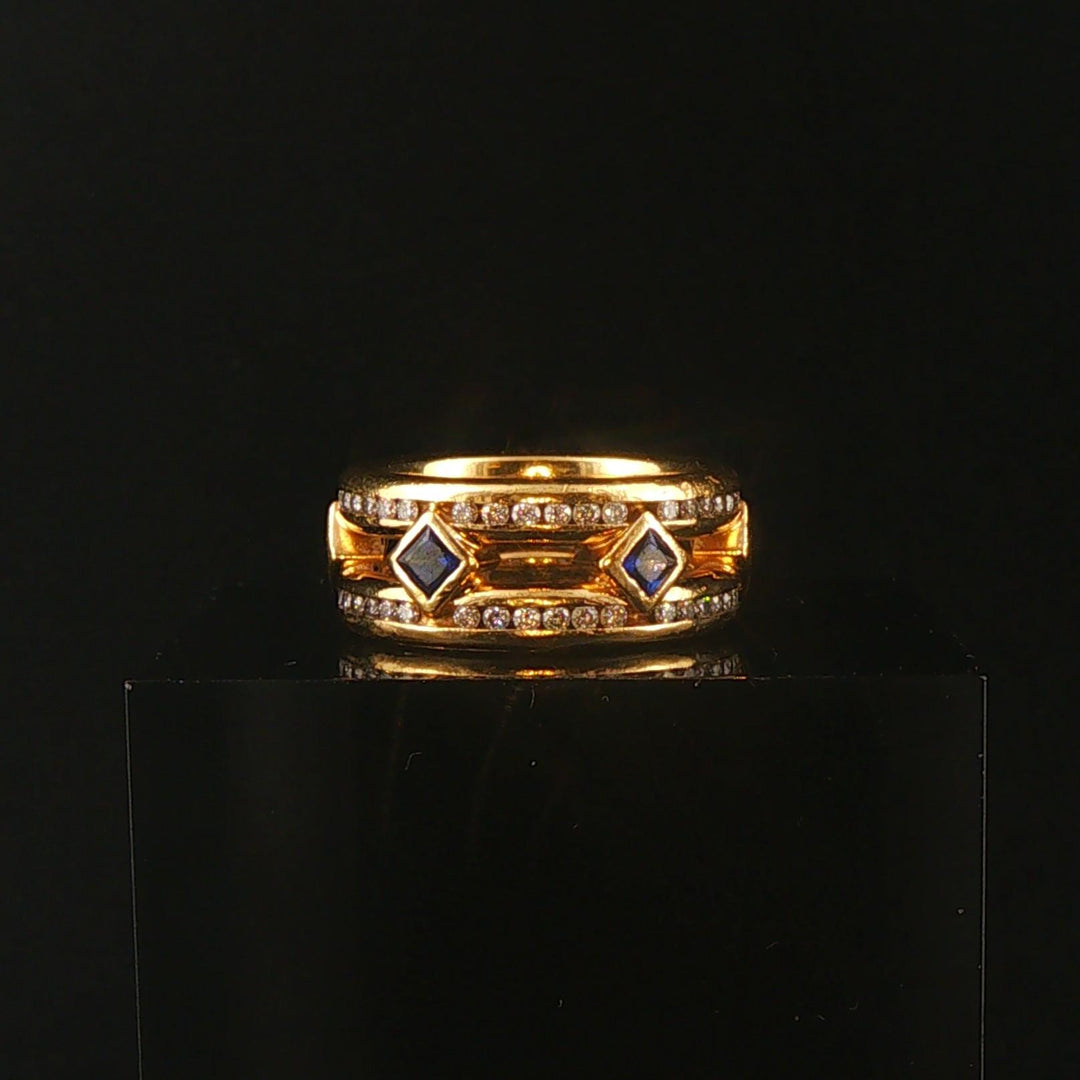 18k Yellow Gold Blue Sapphire and 0.75cttw Diamond Vintage Band Ring Size 6