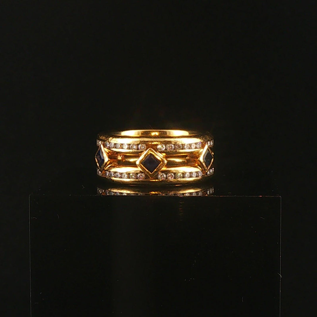 18k Yellow Gold Blue Sapphire and 0.75cttw Diamond Vintage Band Ring Size 6