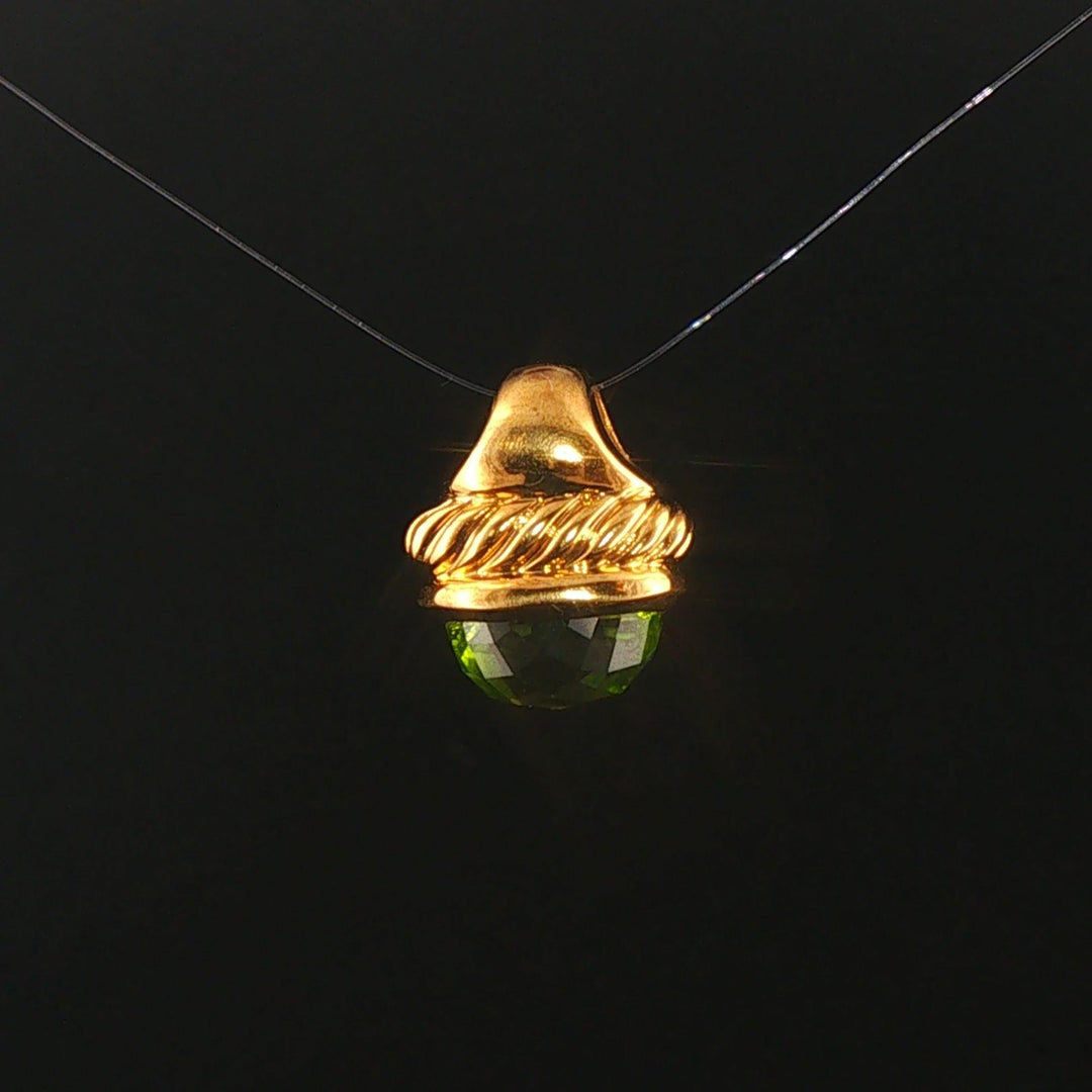 David Yurman 18k Yellow Gold and Peridot Pendant