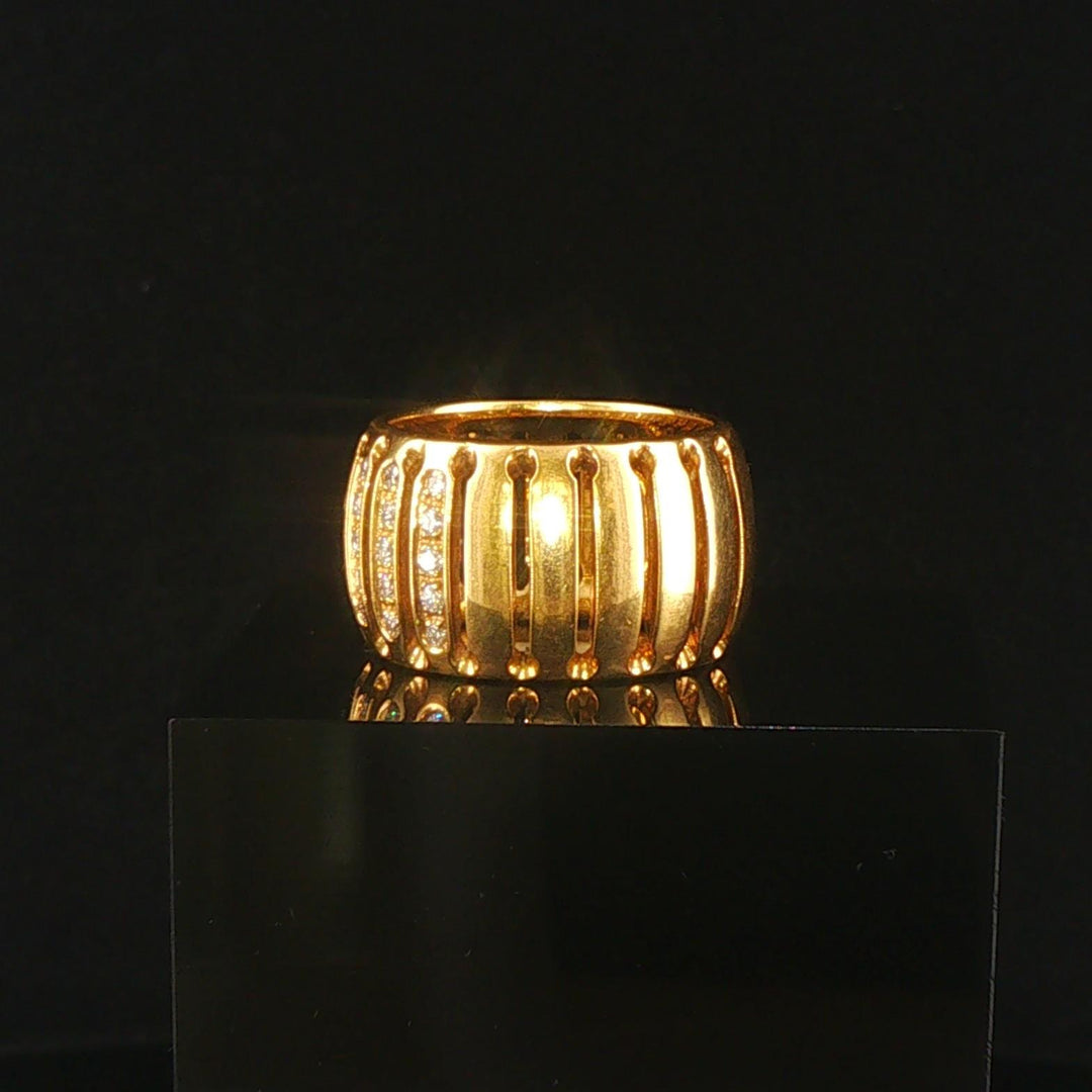 18k Yellow Gold and 0.60cttw Diamond Vintage Heavy Band Ring Italy Size 6.5