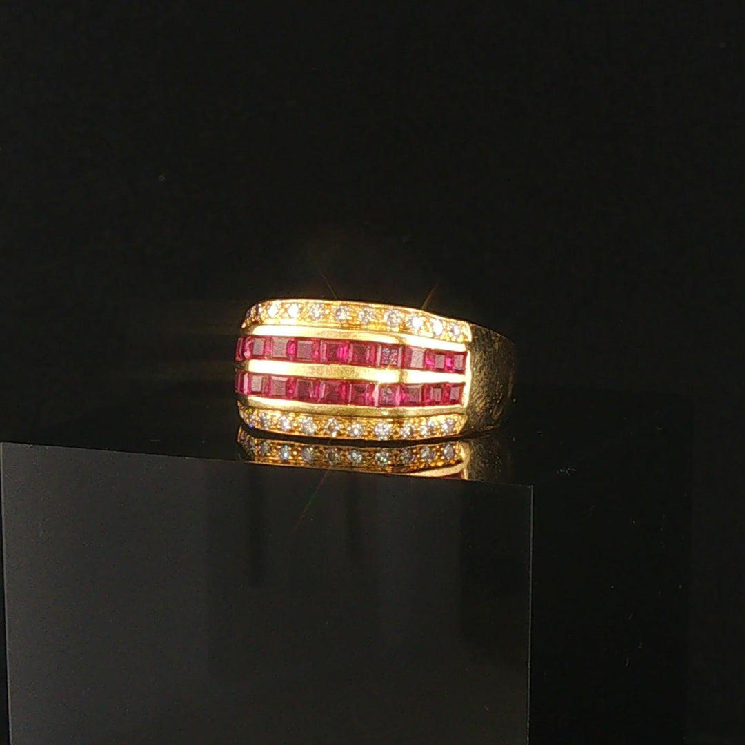18k Yellow Gold Ruby and Diamonds Vintage Solid Band Ring Size 7.75