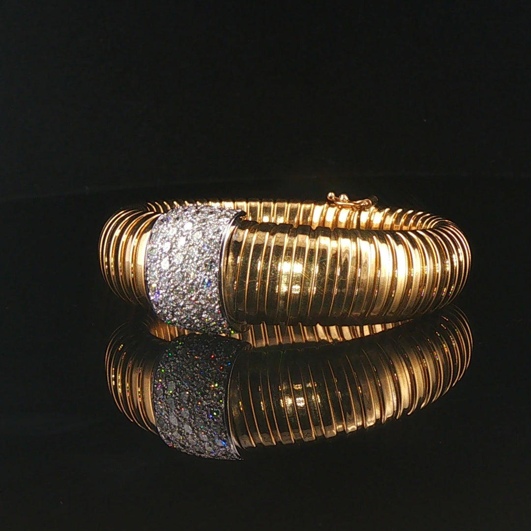 18k Yellow Gold and 2.20cttw Diamond Tubogas Stretch 36g Bangle Bracelet Italy