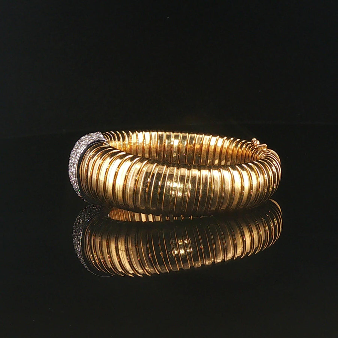 18k Yellow Gold and 2.20cttw Diamond Tubogas Stretch 36g Bangle Bracelet Italy