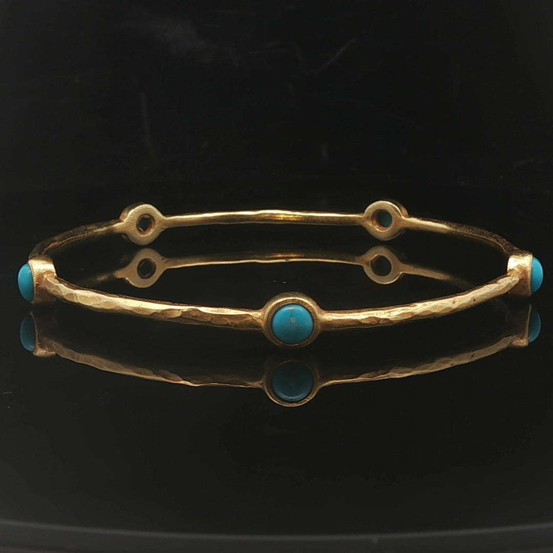 18k Yellow Gold and Cabochon Turquoise 16.4g Vintage Hammered Bangle Bracelet 8"