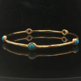18k Yellow Gold and Cabochon Turquoise 16.4g Vintage Hammered Bangle Bracelet 8"