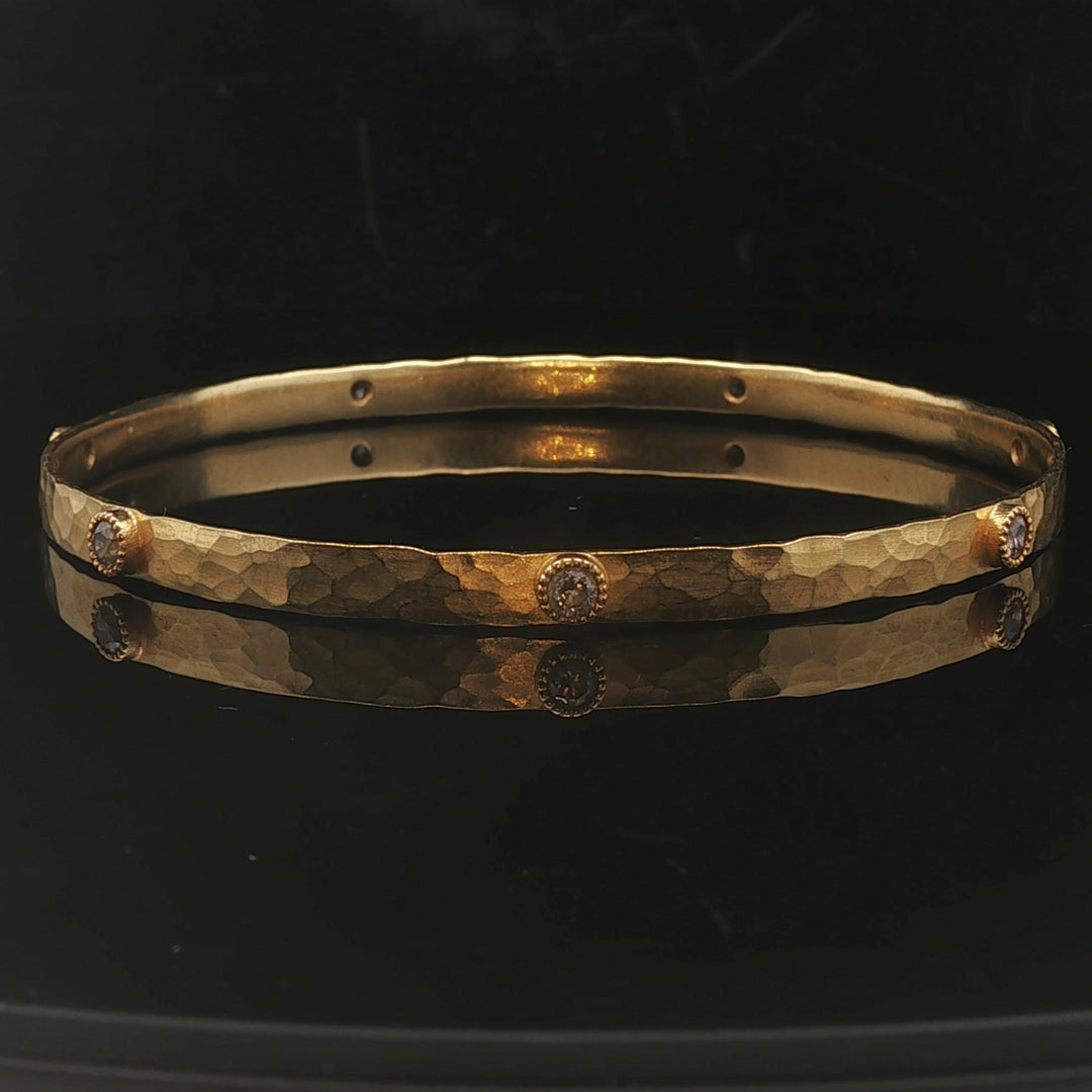18k Yellow Gold and 0.70cttw Diamond 13.7g Vintage Hammered Bangle Bracelet 8"