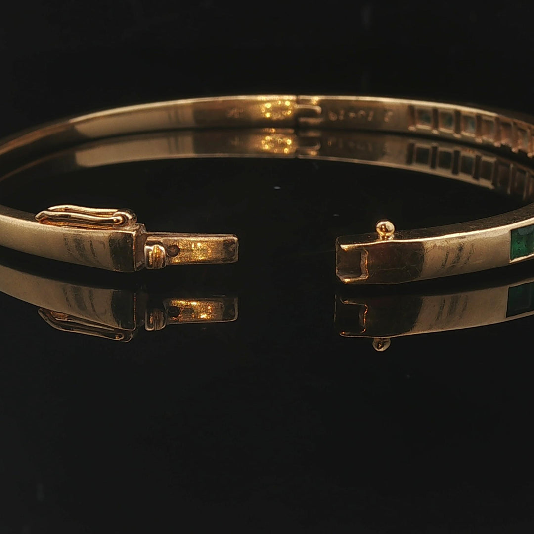 18k Yellow Gold Emerald and Diamond 18.3g Solid Bangle Bracelet 6.75"