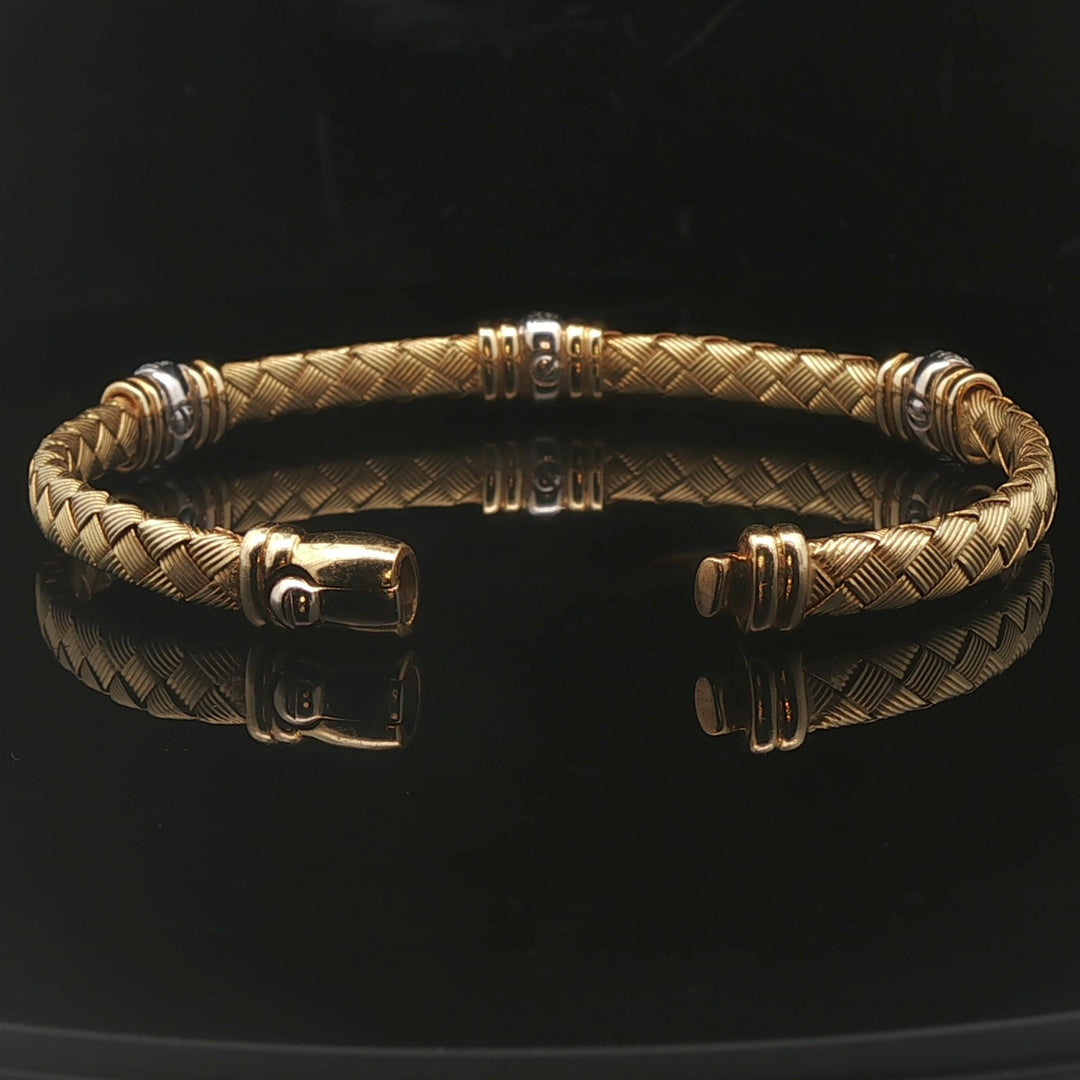 Roberto Coin 18k Yellow Gold and Diamond Woven Bangle Bracelet Italy 6.75"