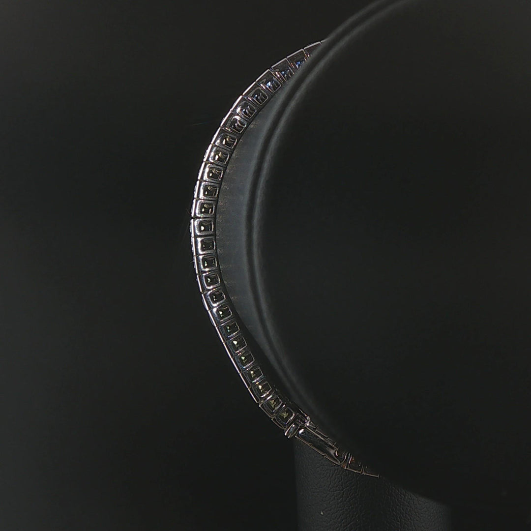 18k White Gold 33.2g Diamond and Rainbow Sapphire Link Bracelet 7"
