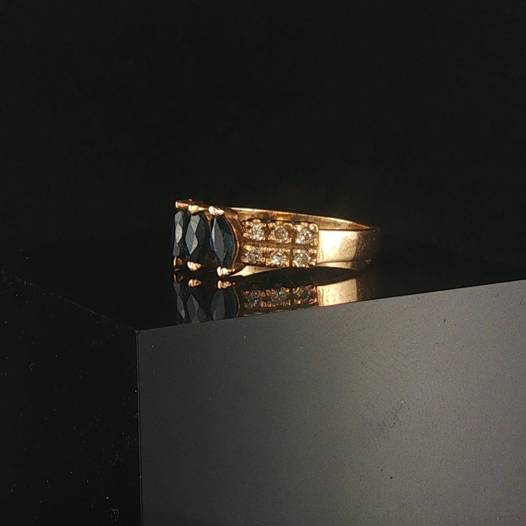 14k Yellow Gold Blue Sapphire and Diamond Vintage Band Ring Size 5.5
