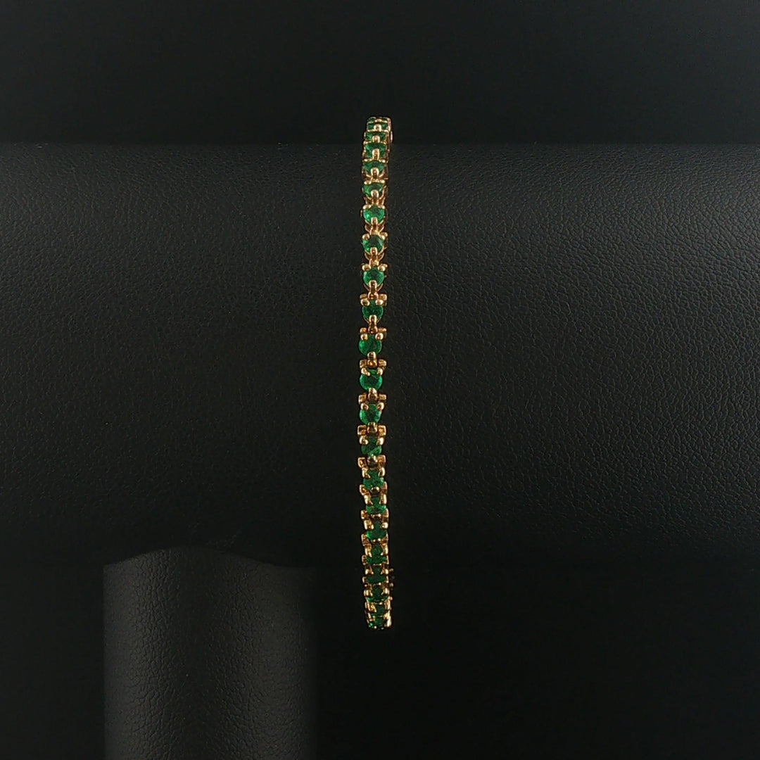 14k Yellow Gold and 1.44cttw Emerald Vintage Tennis Bracelet 6.75"
