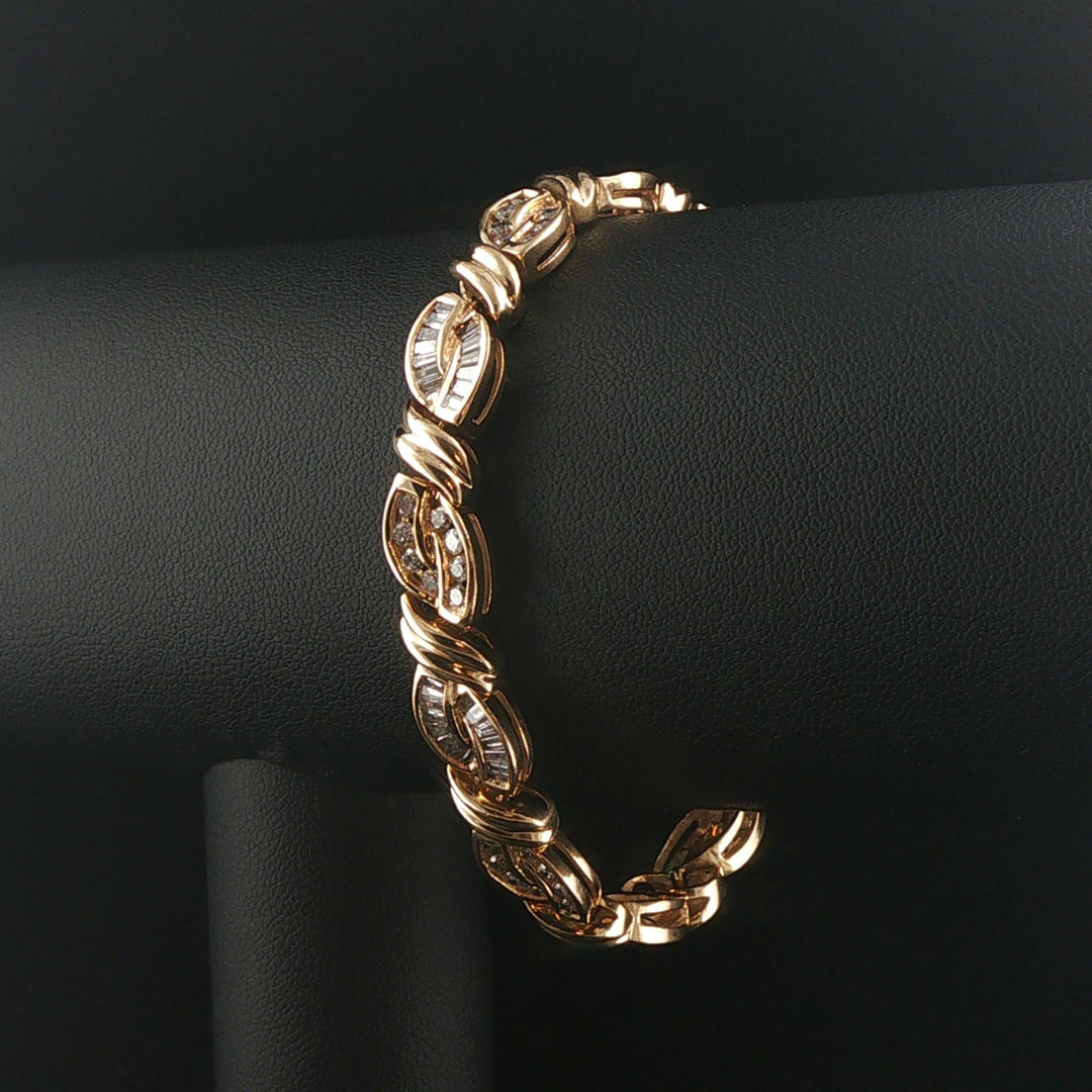 14k Yellow Gold and 4cttw Diamond Heavy 25.6g Link Bracelet 7"