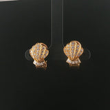 French 18k Yellow Gold and 0.80cttw VS Diamonds Vintage Shell Clip On Earrings