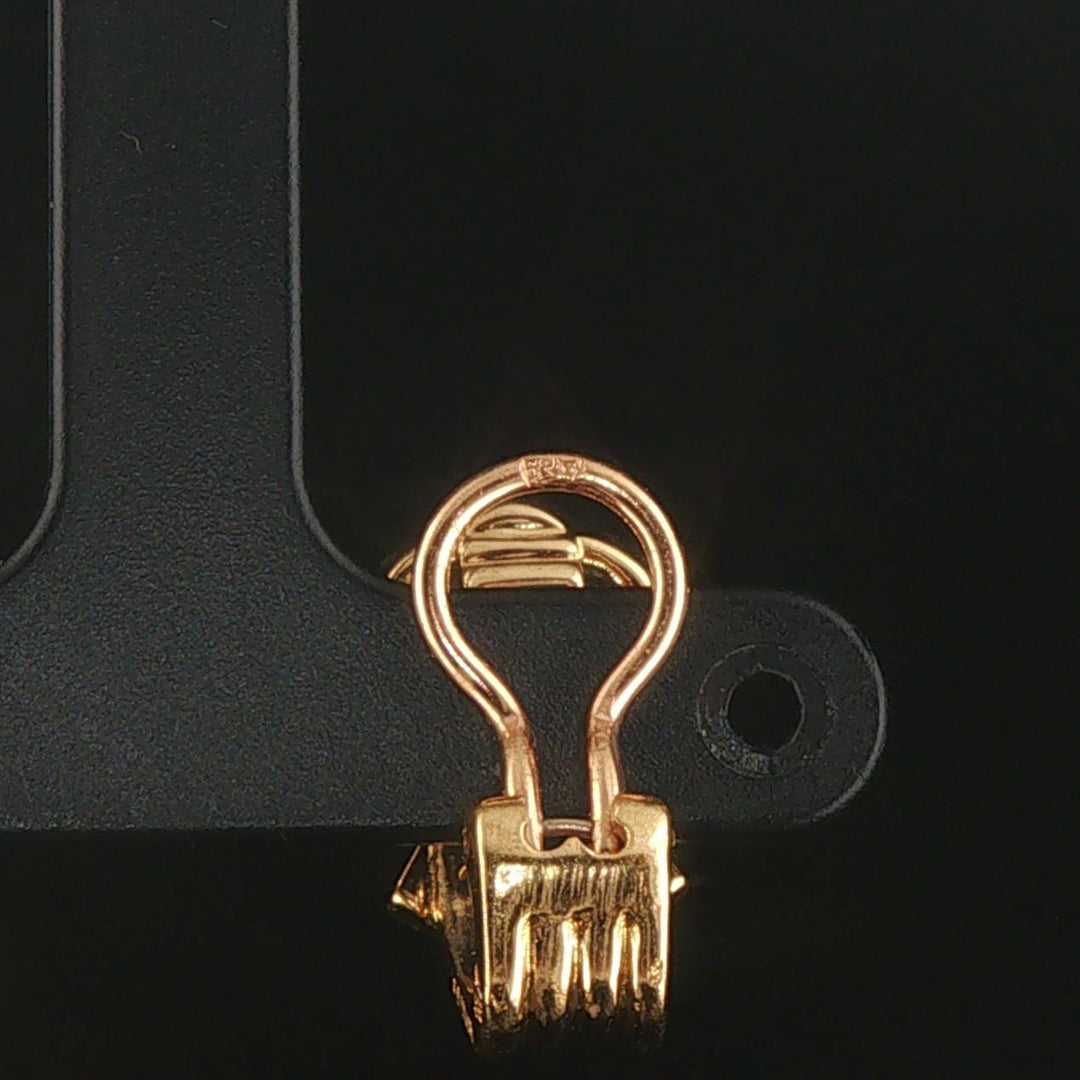 French 18k Yellow Gold and 0.80cttw VS Diamonds Vintage Shell Clip On Earrings