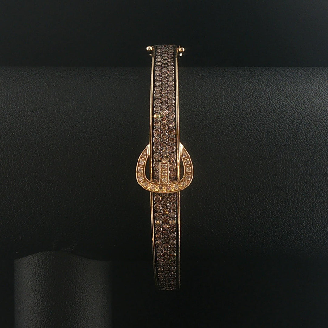 Levian 14k Yellow Gold 1.50cttw Diamond Buckle Bangle Bracelet 6.75"