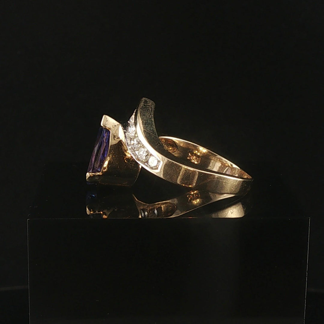 14k Yellow Gold 1.85ct Tanzanite and 0.60cttw Diamond Bypass Ring Size 7