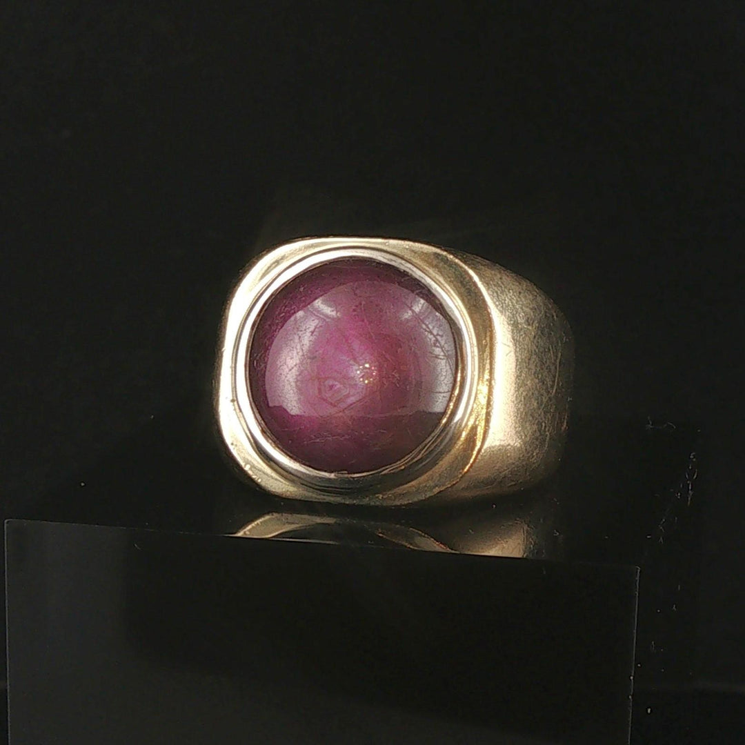 14k Yellow Gold Purple Star Sapphire Vintage Heavy Ring Size 7.25