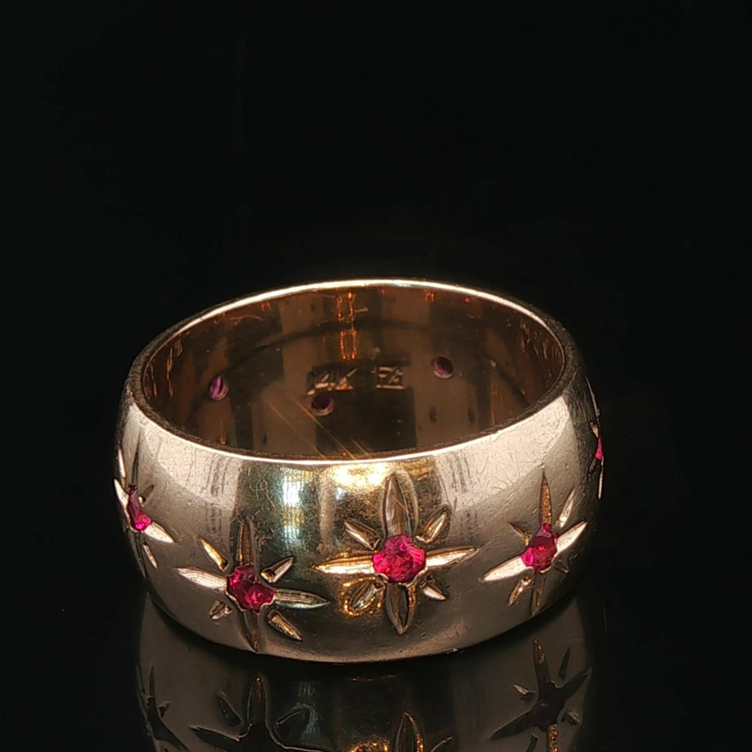 14k Yellow Gold and Gypsy Set Ruby Vintage Starburst Band Ring Size 7.25